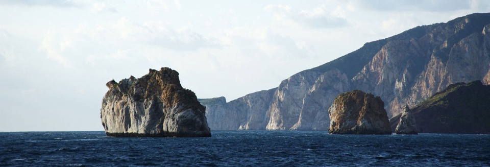 Faraglioni - Nebida Faraglioni - Nebida